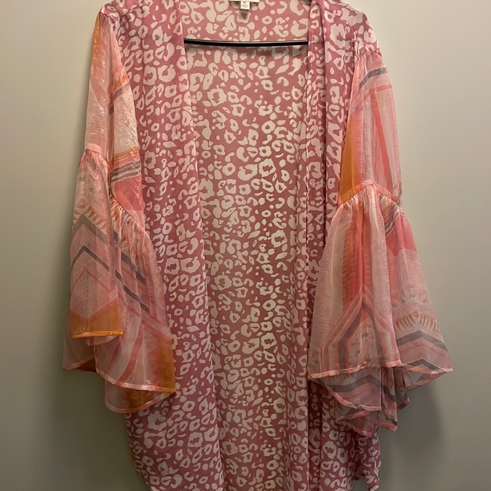 Flowy kimono